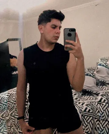 OnlyFans account  itsfernandoo avatar 1