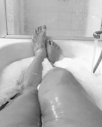 OnlyFans cuenta hotfeet_92 avatar 1