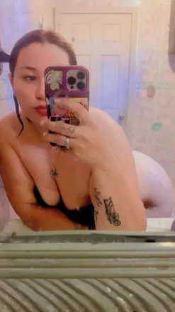 OnlyFans account  betthlopez header 2