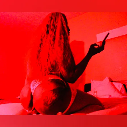 OnlyFans cuenta laysiagoddessxx header 2