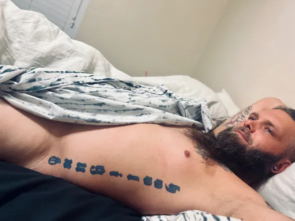 OnlyFans cuenta mechanic_viking header 2
