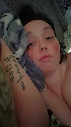OnlyFans cuenta alixx1215 avatar 1