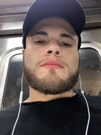 OnlyFans account  u146399915 header 2