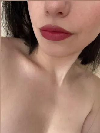 OnlyFans account  emilypap avatar 1
