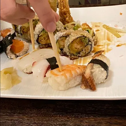 OnlyFans cuenta sluddysushi header 2