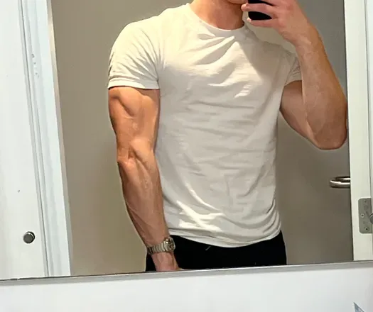 OnlyFans cuenta sensationalpackagefree avatar 1