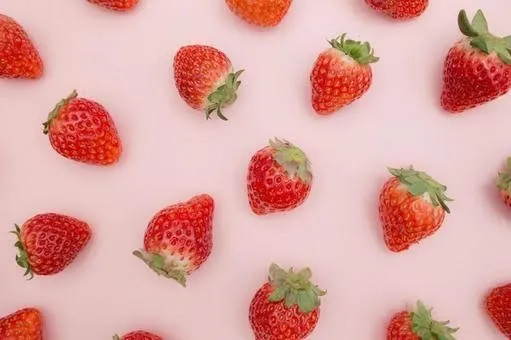 OnlyFans cuenta strawberrycherryyyy header 2