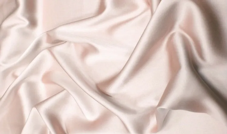 OnlyFans cuenta chaneltheedoll header 2