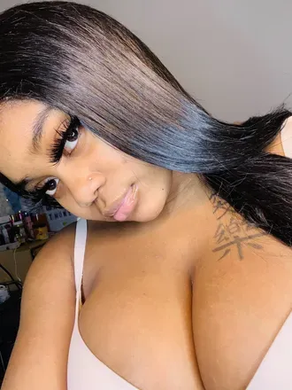 OnlyFans cuenta theefeetqueen11 avatar 1