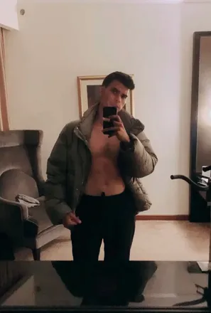 OnlyFans cuenta albertod.bt header 2
