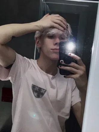 OnlyFans cuenta that_emo_twink avatar 1
