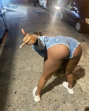 OnlyFans cuenta lickmemarie header 2
