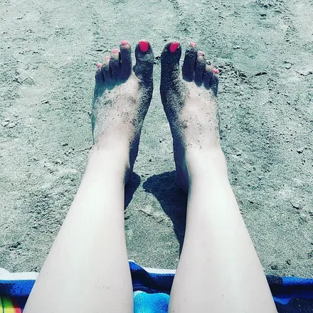OnlyFans cuenta cherryfeet79 header 2