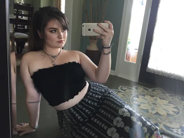 OnlyFans cuenta dankmemeluvr header 2