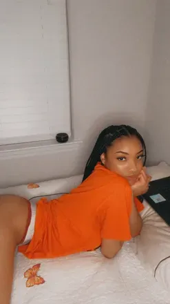 OnlyFans account  uglygirlzo avatar 1