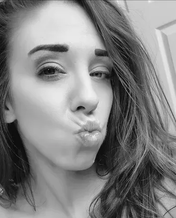 OnlyFans account  mamas_lil_secret avatar 1