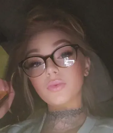 OnlyFans cuenta summerr_surreal avatar 1