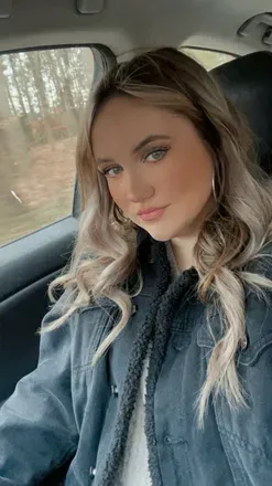 OnlyFans cuenta lovleylucy_xo avatar 1