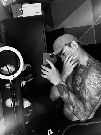OnlyFans cuenta juansaguilar avatar 1