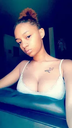 OnlyFans cuenta angieebaee avatar 1