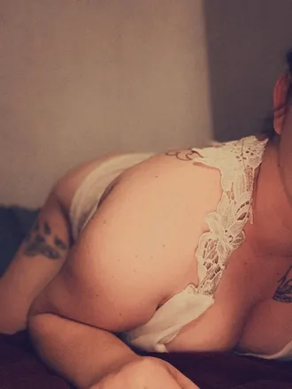 OnlyFans cuenta nicolefarryn20 header 2
