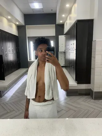 OnlyFans account  darthearts avatar 1