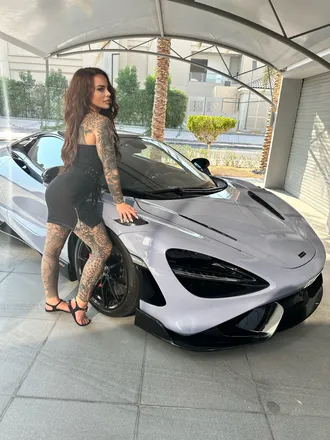 OnlyFans cuenta sophia_leighxx header 2