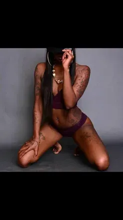 OnlyFans cuenta hersheykisses29 avatar 1