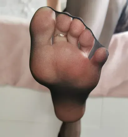 OnlyFans cuenta tiny_nylon_feet avatar 1