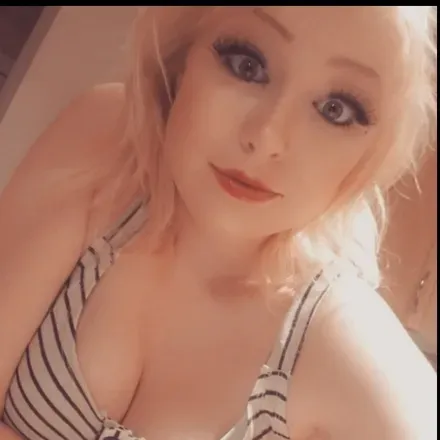 OnlyFans cuenta xostormiquinn avatar 1