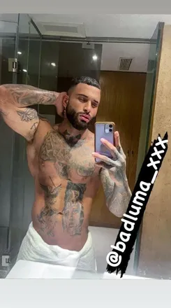 OnlyFans cuenta therealbadlumaxxx header 2