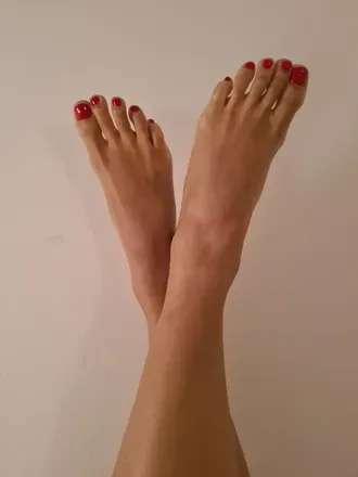 OnlyFans cuenta ella_footlover avatar 1