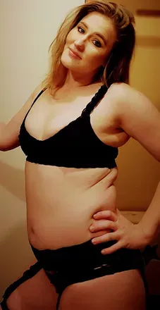 OnlyFans cuenta sexycountrygrl30 avatar 1