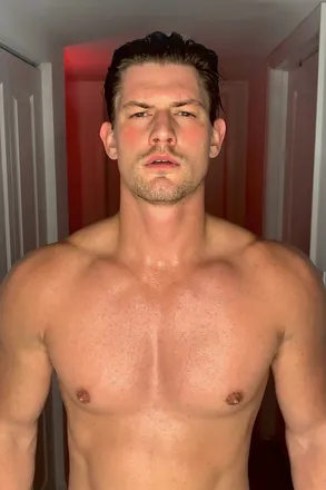 OnlyFans cuenta andrewjohnphillips header 2