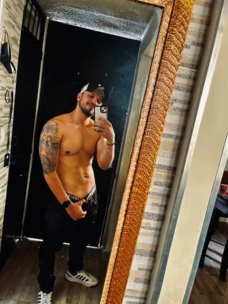 OnlyFans cuenta tatanjp header 2
