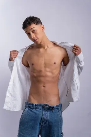 OnlyFans de younggayboy_bigdick