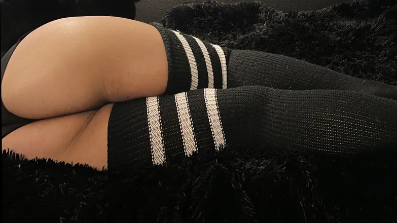 OnlyFans cuenta raisinglilith header 2