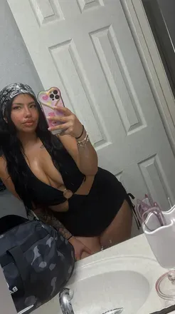 OnlyFans cuenta bigbootyalexxxis avatar 1
