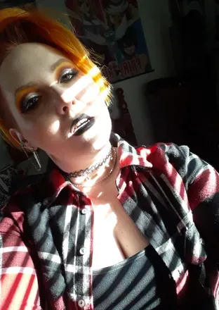 OnlyFans cuenta crazygingergirl19 avatar 1