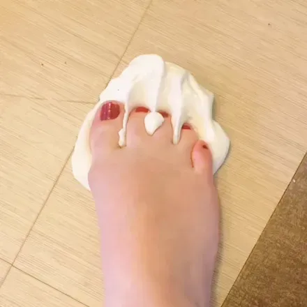 OnlyFans cuenta blondewantsfeet avatar 1