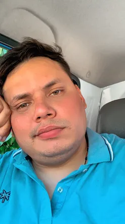 OnlyFans cuenta robert-opc header 2