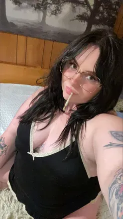 OnlyFans cuenta kenziemos avatar 1