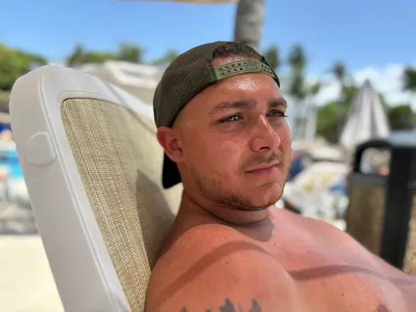 OnlyFans cuenta alfieb4698 avatar 1