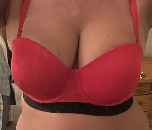 OnlyFans cuenta yvette.amber75 header 2
