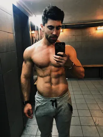 OnlyFans account  darogan avatar 1