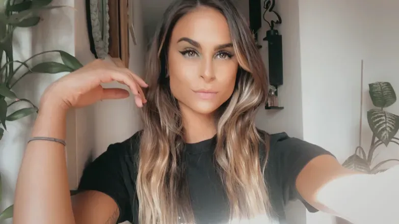 OnlyFans account  makmadisson avatar 1