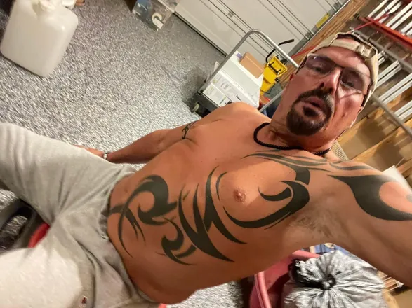 OnlyFans cuenta tylerdownonit header 2