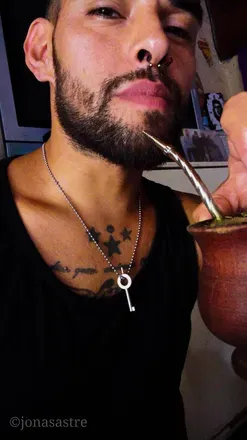 OnlyFans cuenta sastrejonn header 2