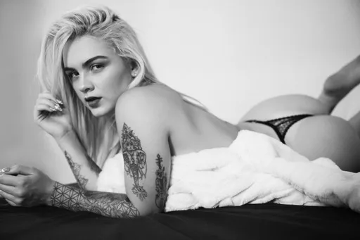 OnlyFans cuenta mariana_cano header 2