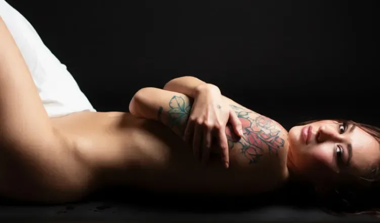 OnlyFans account  okhik0 header 2